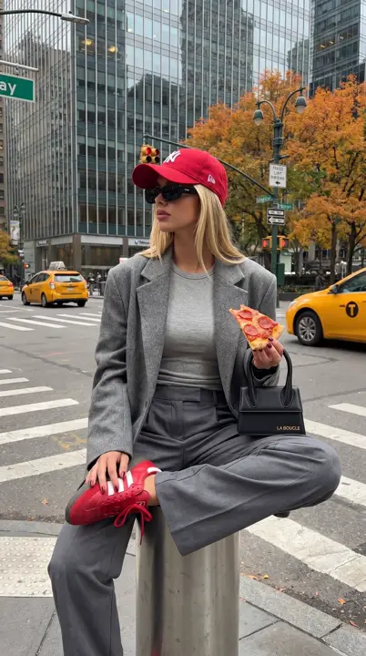 Grey City, Red Energy